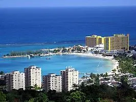 Paradise Turtle Towers Apartments Ocho Rios Hotel